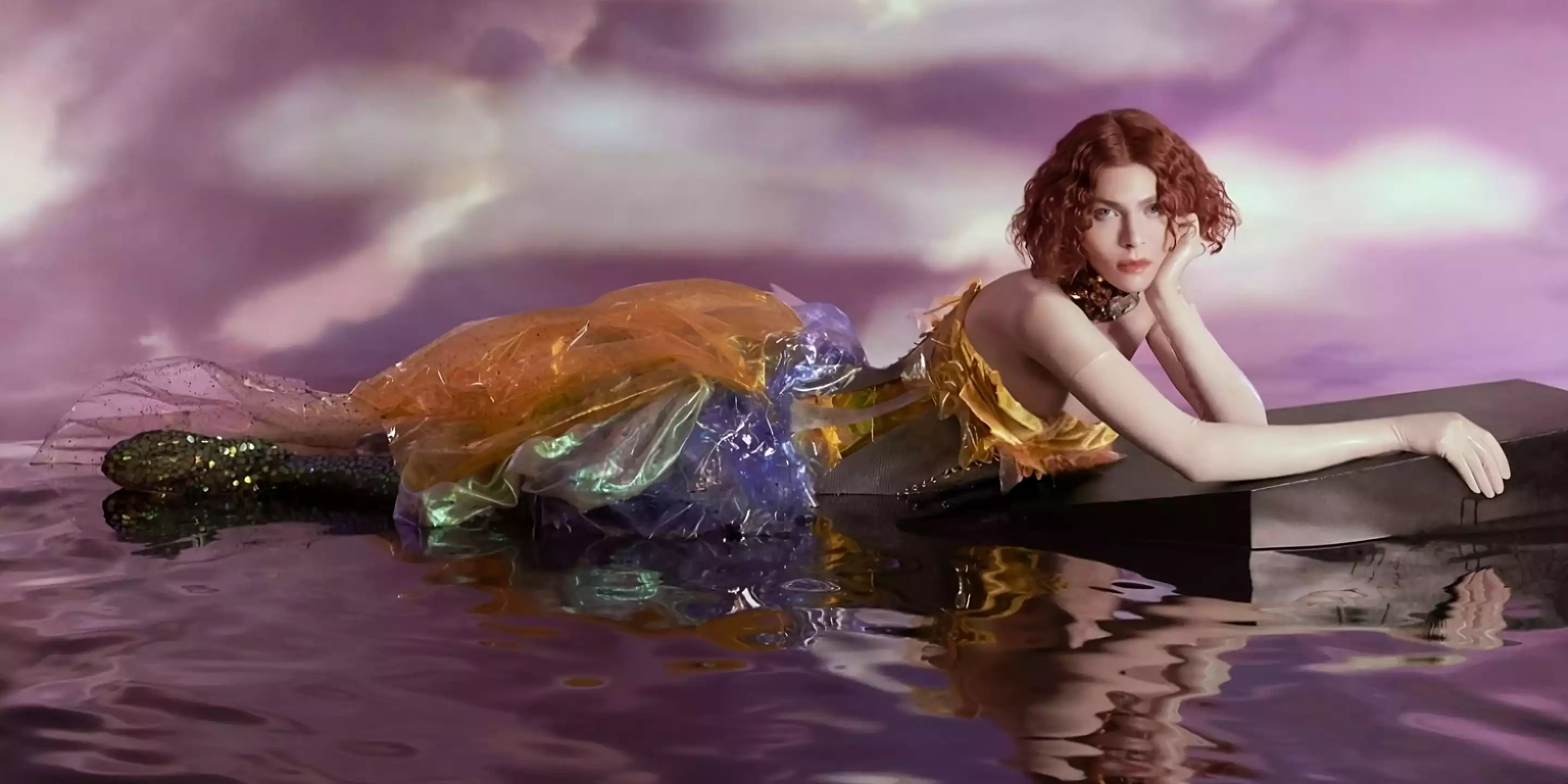 Oil of Every Pearl's Un-Insides